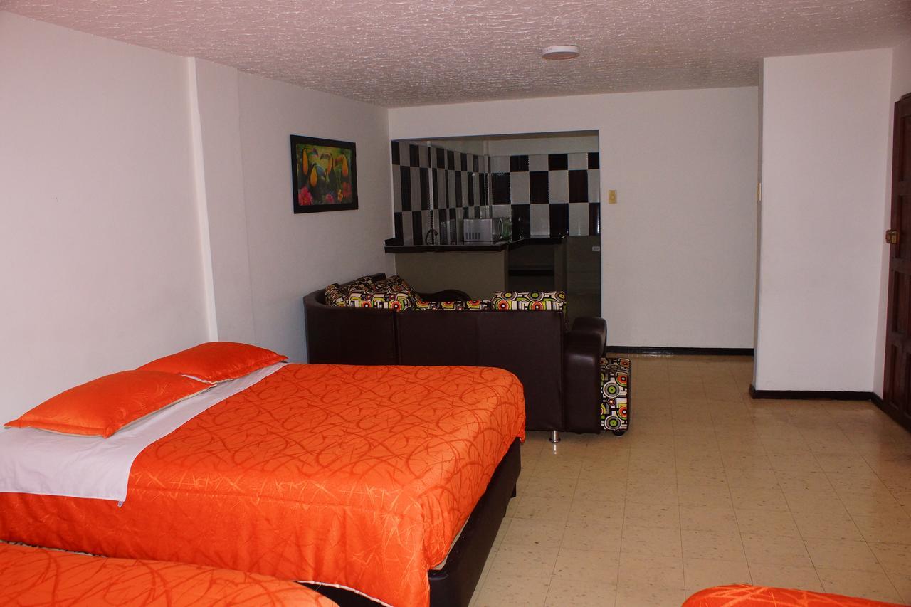 Hotel Dinnar Ipiales Exterior photo